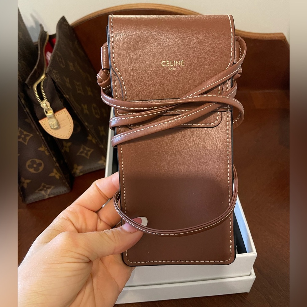 Celine triump case holder